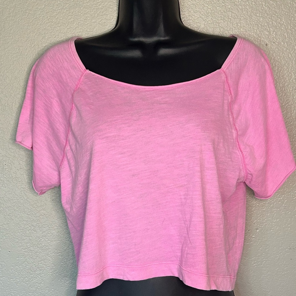 PINK Victoria's Secret Light Pink Short Sleeve Cropped Tee Loungewear Athleisure